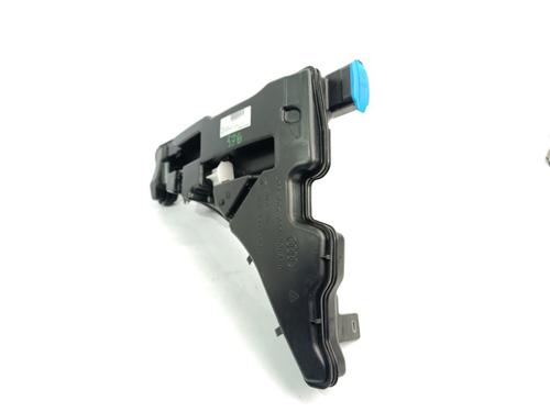 Zbiornik płynu spryskiwaczy AUDI A4 B9 (8W2, 8WC) 1.4 TFSI 8W0955451 |