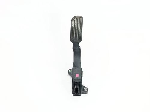 pedal-toyota-verso-_r2_-2009-2010-2011-2012-2013-2014-2015-2016-2017-2018-34607184 main image