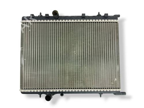 water-radiator-peugeot-307-3ac-2000-2001-2002-2003-2004-2005-2006-2007-2008-2009-2010-2011-2012-34267903 main image