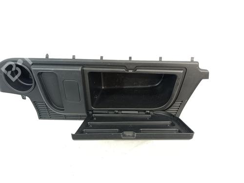 Glove box LAND ROVER DISCOVERY III (L319) 2.7 TD 4x4 | BP18665976C95 