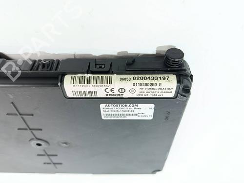 Fuse box RENAULT GRAND SCÉNIC II (JM0/1_) 1.9 dCi (JM14) | BP29392754E1 