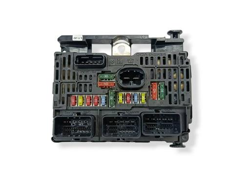 Used Fuse box CITROËN C5 II (RC_) [2004-2008]  31172362