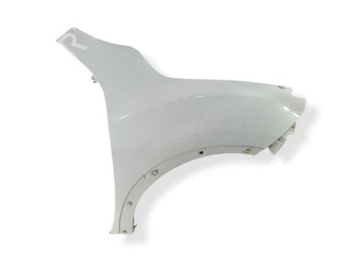 Used Right front fenders Right front fenders 33163000 33163000