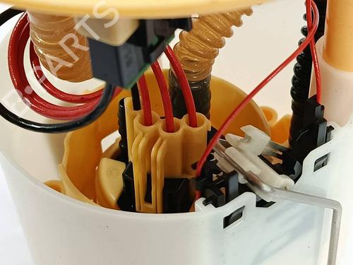 Fuel pump RENAULT MEGANE IV Hatchback (B9A/M/N_) 1.5 Blue dCi 115 (B9A6) | BP39650922M76 - Image 4