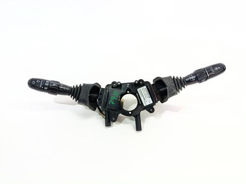 Kombi Kontakt / Stilkkontakt CHEVROLET LACETTI (J200) 1.6 (109 hp) 31154088