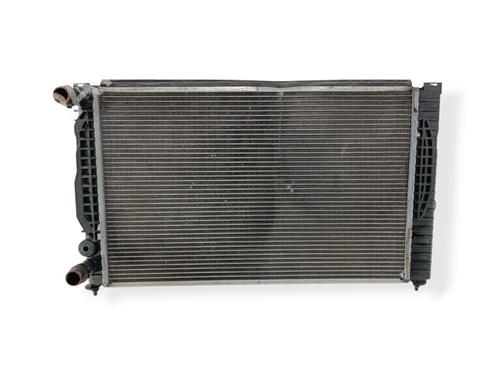 Radiador de água Radiador de água AUDI A4 B5 (8D2) [1994-2001] 35820142 35820142