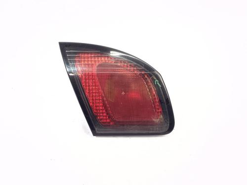 Used Left tailgate light NISSAN PRIMERA Hatchback (P11) 2.0 TD (90 hp) 22251879
