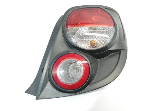 Used Right taillight CHEVROLET AVEO / KALOS Hatchback (T250, T255) [2006-2025]  15861242