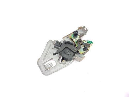 Used Tailgate lock JEEP GRAND CHEROKEE II (WJ, WG) 3.1 TD 4x4 (140 hp) 26675936
