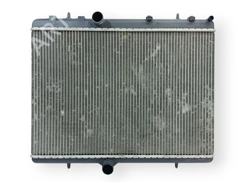 Used Water radiator CITROËN C4 I (LC_) [2004-2014]  30824102