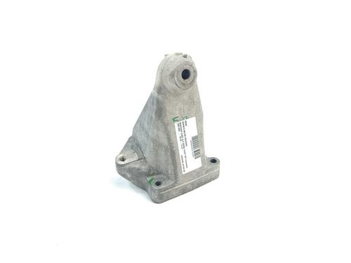 Used Engine mount MERCEDES-BENZ CLK (C209) CLK 200 Kompressor (209.342) (163 hp) 18067697