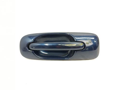 Used Rear left exterior door handle CHRYSLER VOYAGER IV (RG, RS) [1999-2008]  17909355