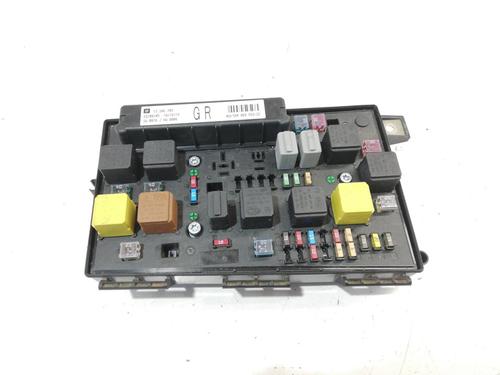 Sikringsdose OPEL ASTRA H (A04) [2004-2014]  15876231