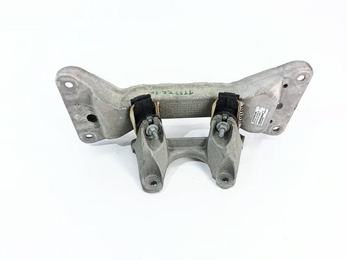 Used Engine mount BMW 1 (F20) 116 d (116 hp) 28669796