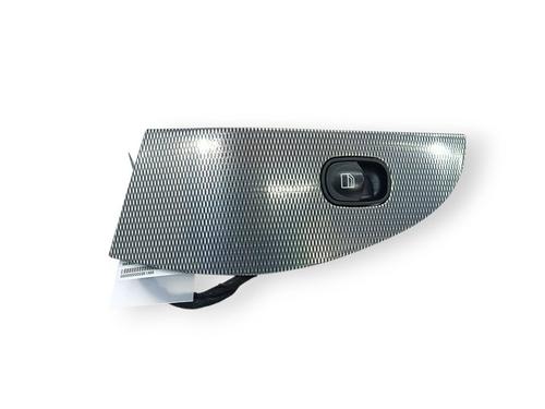 Used Right front window switch MERCEDES-BENZ CLK (C209) [2002-2010]  30531555