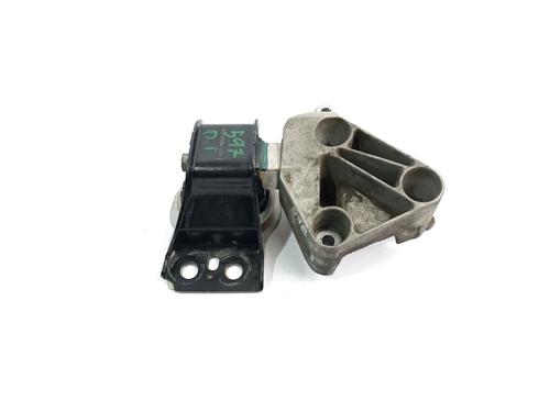 Used Engine mount RENAULT SCÉNIC II (JM0/1_) [2003-2010]  21023149