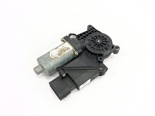 Rudehejsemotor bagstkærm venstre Rudehejsemotor bagstkærm venstre MERCEDES-BENZ E-CLASS (W210) E 280 (210.063) (204 hp) 37283851 37283851