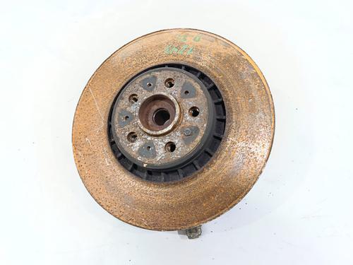 Used Left front steering knuckle VOLVO XC90 I (275) D5 AWD (185 hp) 31127133