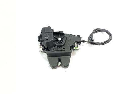 Used Tailgate lock MERCEDES-BENZ C-CLASS (W204) C 200 CDI (204.007, 204.006) (136 hp) 28020005