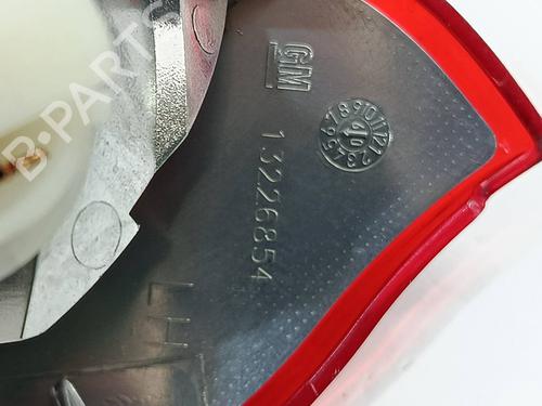 Left tailgate light OPEL INSIGNIA A (G09) 2.0 CDTI (68) | BP32015456C79