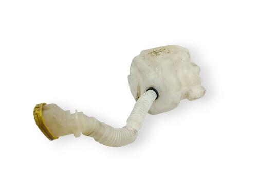 windscreen-washer-tank-renault-megane-ii-bm01_-cm01_-2001-2002-2003-2004-2005-2006-2007-2008-2009-2010-2011-2012-30658004 main image