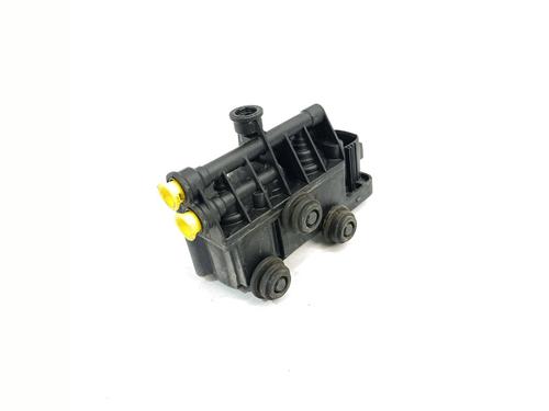 Autre LAND ROVER DISCOVERY III (L319) 2.7 TD 4x4 (190 hp) 18883244