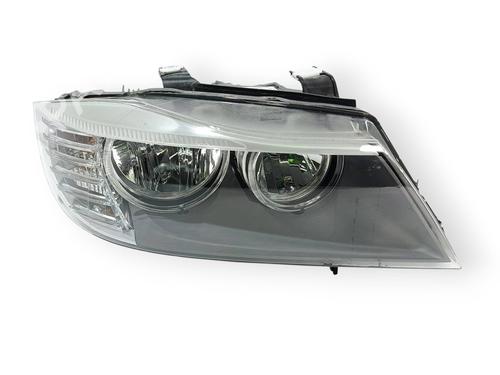Phare droit BMW 3 (E90) 318 d (143 hp) 31083325