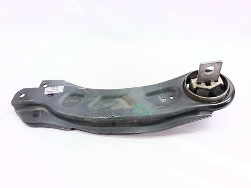 Used Right rear suspension arm Right rear suspension arm 39209895 39209895