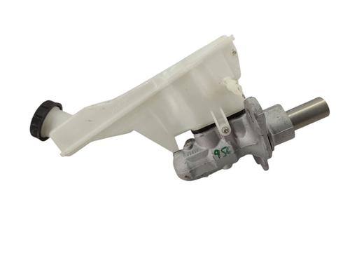 Brake master cylinder MERCEDES-BENZ GLA-CLASS (X156) GLA 200 CDI / d (156.908) | BP28012990M77 