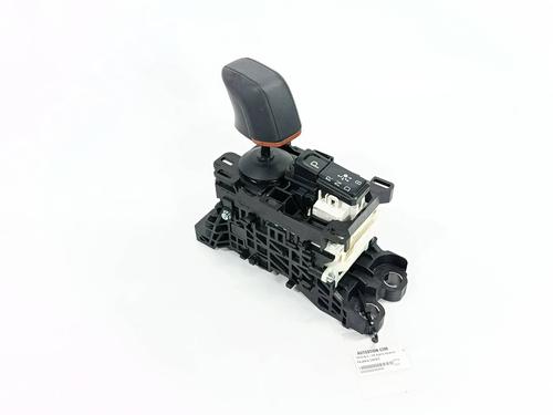 Used Gear lever TOYOTA C-HR (_X1_) 1.8 Hybrid (ZYX10_, ZYX11_, ZYX10R, ZYX11R) (122 hp) 32405183