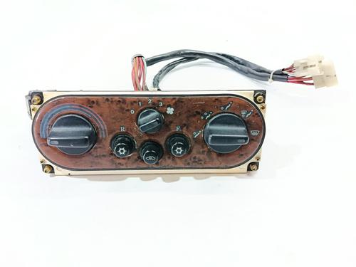 Used Climate control TATA SAFARI (42_FD) [1998-2025]  29282512
