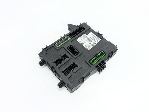 Used Fuse box Fuse box RENAULT ESPACE V (JR_) 1.6 dCi 160 (160 hp) 33747680 33747680