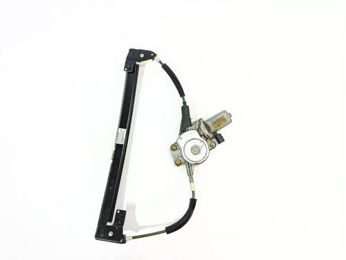 Vindusheismekanisme høyre foran ALFA ROMEO 147 (937_) 1.6 16V T.SPARK (937.AXA1A, 937.AXB1A, 937.BXB1A) (120 hp) 30890945