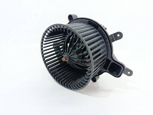 Used Heater blower motor PEUGEOT 5008 (0U_, 0E_) 1.6 HDi (114 hp) 30555470