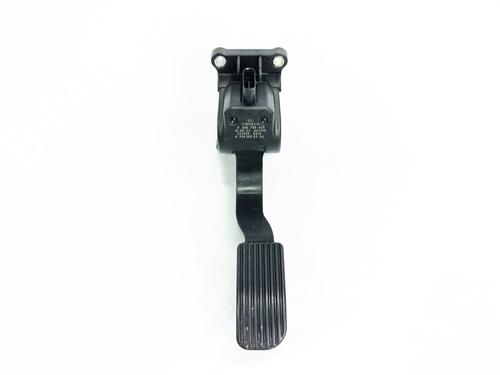 Used Pedal Pedal MERCEDES-BENZ SPRINTER 3,5-t Bus (B906) 324 (906.733, 906.735) (258 hp) 36522671 36522671