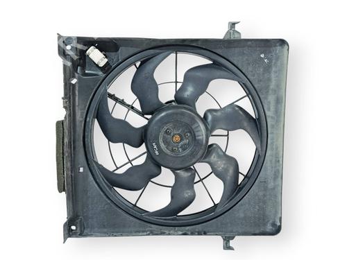 Used Radiator fan HYUNDAI i30 (FD) [2007-2012]  30056902