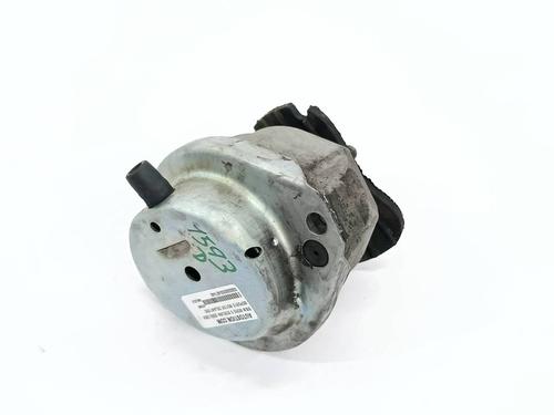 Used Engine mount Engine mount BMW 5 (E60) 520 d (163 hp) 40494378 40494378
