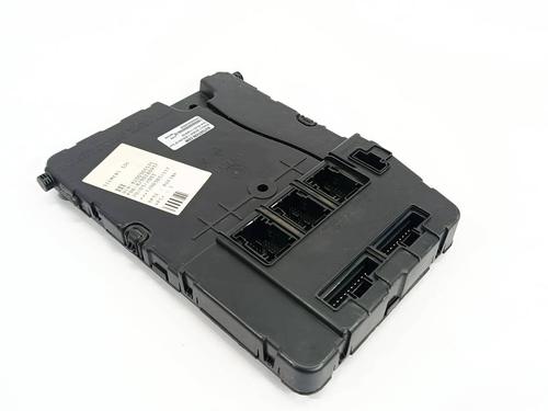Fuse box RENAULT MEGANE II Saloon (LM0/1_) 1.9 dCi (LM0G, LM1G, LM2C) | BP39143317E1 - Image 2