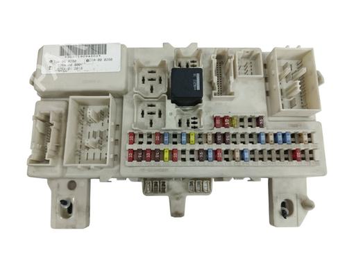 Used Fuse box Fuse box 36813017 36813017