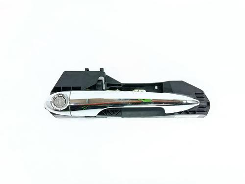 Used Front left exterior door handle ALFA ROMEO GIULIETTA (940_) 1.6 JTDM (940FXD1A) (105 hp) 32847034