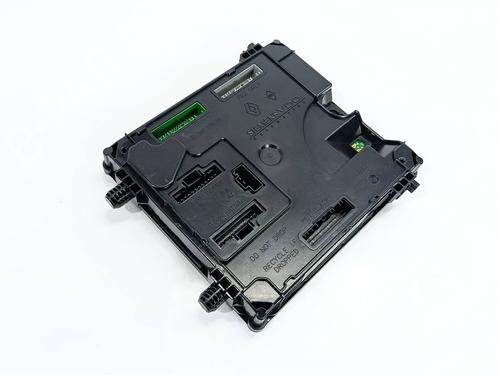 Fuse box RENAULT LAGUNA III (BT0/1) | BP31374146E1