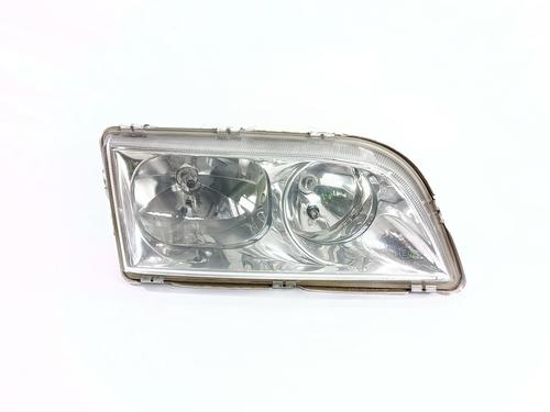 Used Right headlight Right headlight VOLVO S40 I (644) 1.6 (109 hp) 36019316 36019316