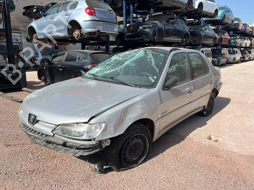 Brugte PEUGEOT 306 (7B, N3, N5) 2.0 HDI 90 4923817
