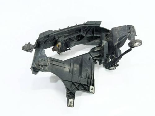 Venstre forlygtestøtte AUDI A5 Sportback (8TA) 2.0 TDI (190 hp) 33056931