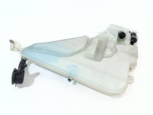 Used Windscreen washer tank BMW 1 (F20) 116 d (116 hp) 28676946
