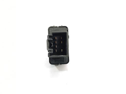 Right rear window switch LAND ROVER FREELANDER I (L314)  | BP24371830I28 