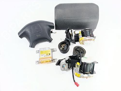 Used Airbag Kit MITSUBISHI PAJERO PININ I (H6_W, H7_W) 2.0 GDI (H67W, H77W) (129 hp) 31573196
