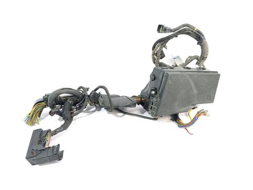Used Fuse box FORD KUGA II (DM2) 2.0 TDCi 4x4 (180 hp) 23856381