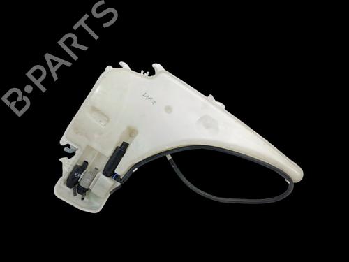 Used Windscreen washer tank BMW X1 (E84) sDrive 18 d (143 hp) 16362861