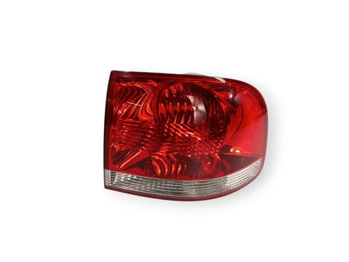 Høyre baklys VW TOUAREG (7LA, 7L6, 7L7) 5.0 V10 TDI (313 hp) 30657992